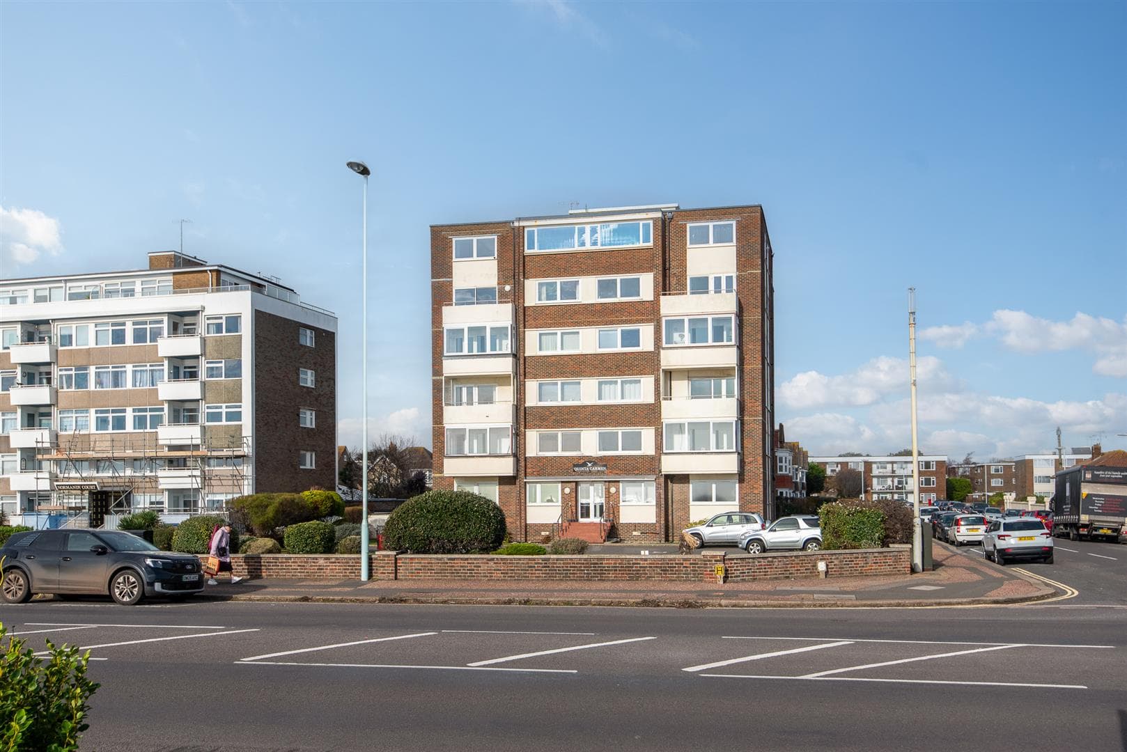 Seaview Road, Worthing, BN13 3QX