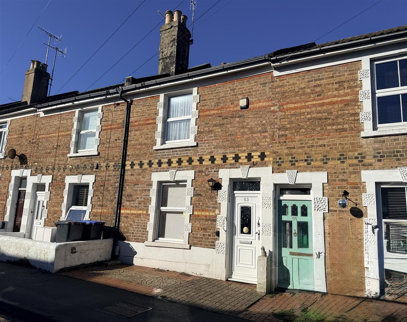 London Street, Worthing, BN11 4EL